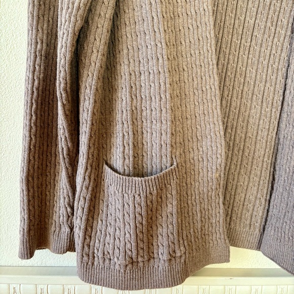 Jeanne Pierre Cableknit open cardigan sweater in taupe brown - Picture 9 of 10
